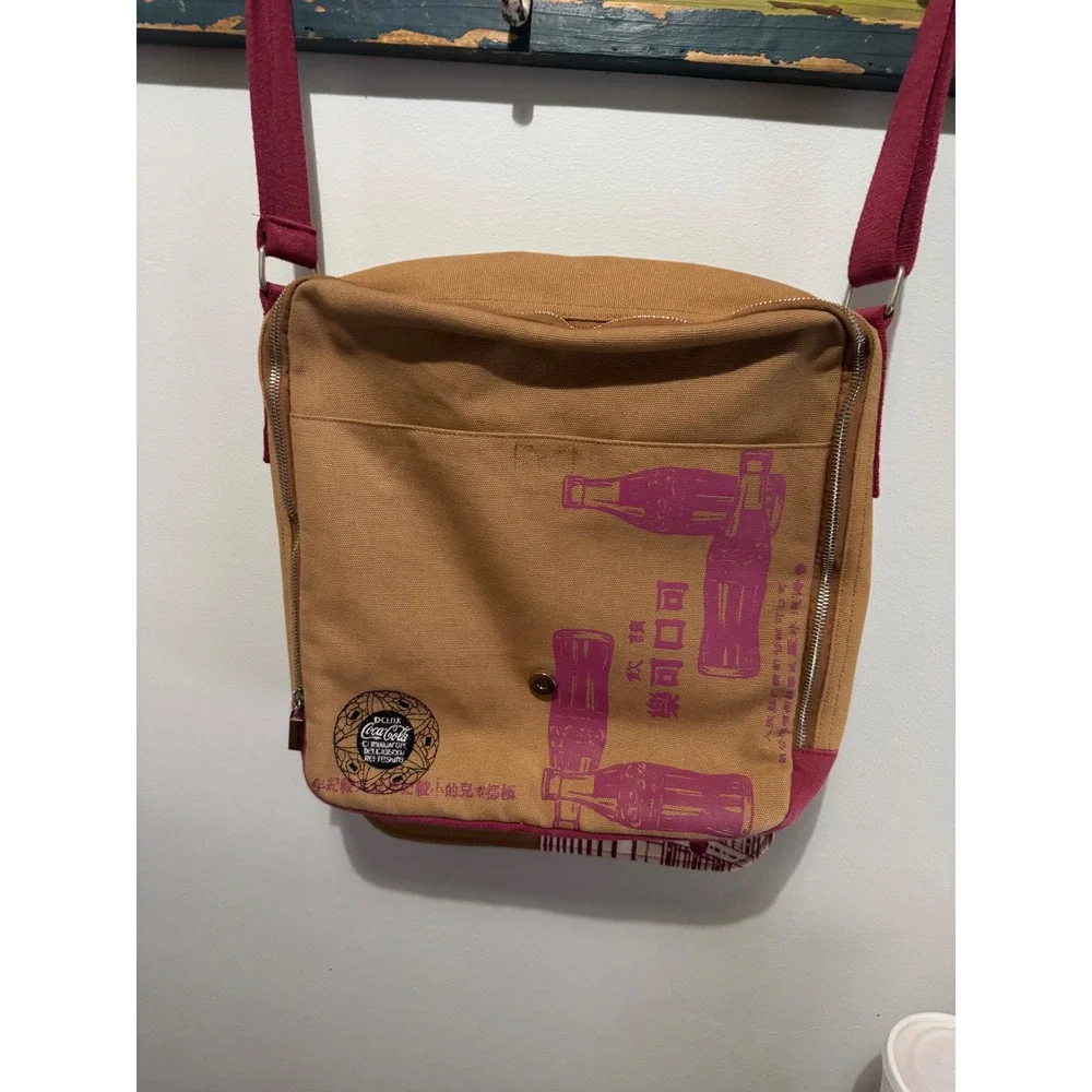 Coca-Cola Vintage Canvas Messenger‎ Bag Tan Burgundy Retro Graphic Crossbody